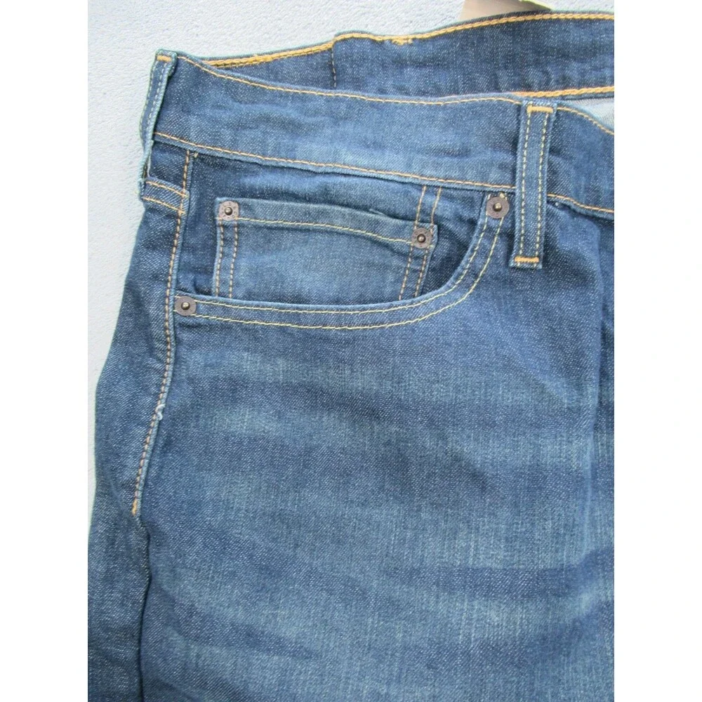 NWT Levis 541 Jeans Mens 42x34 (Fits 40 x 33) Straight Leg Flex Stretch Blue